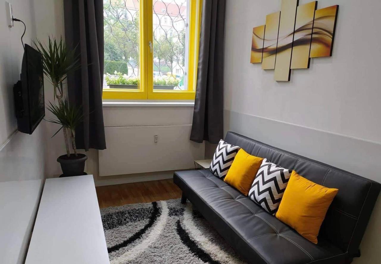 Lyly Apartment - Modern Apartment With Free Parking Prague Exterior photo